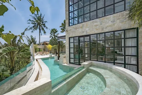 Private Pool Villas in Pererenan
